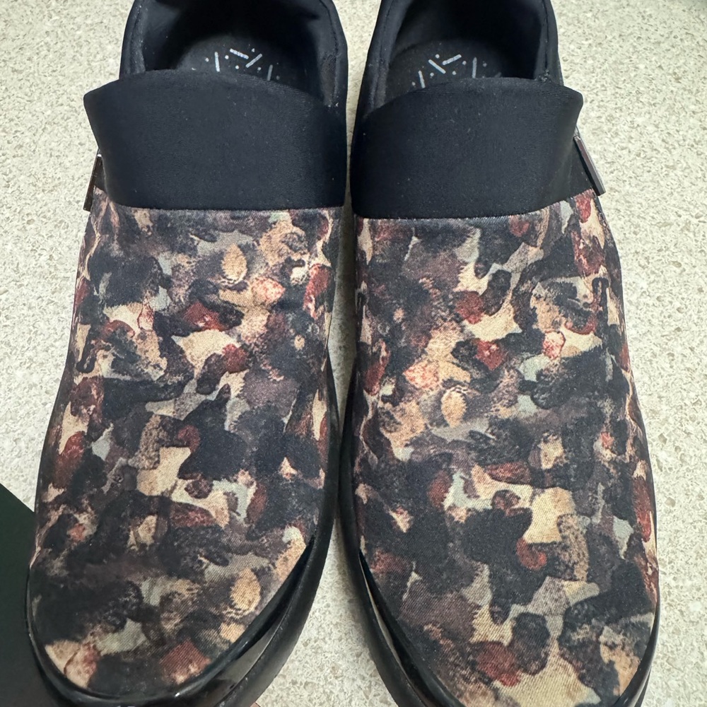 Bzees Women's Multicolor Slip-On Sneakers